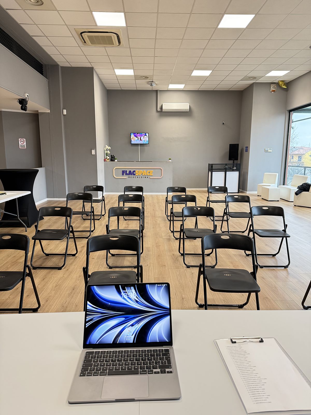 A FlacSpace venue set up for a training course